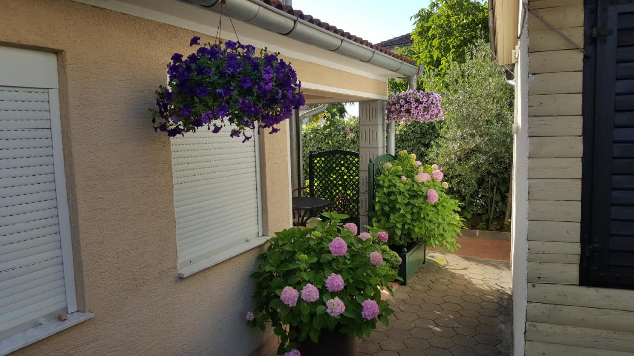 Apartments Zoretic Малинска Экстерьер фото