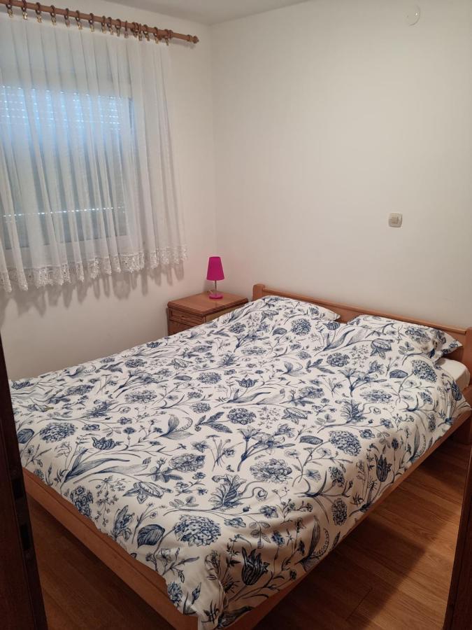 Apartments Zoretic Малинска Экстерьер фото