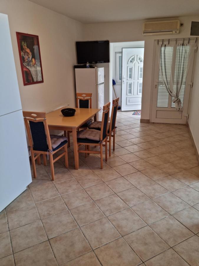 Apartments Zoretic Малинска Экстерьер фото