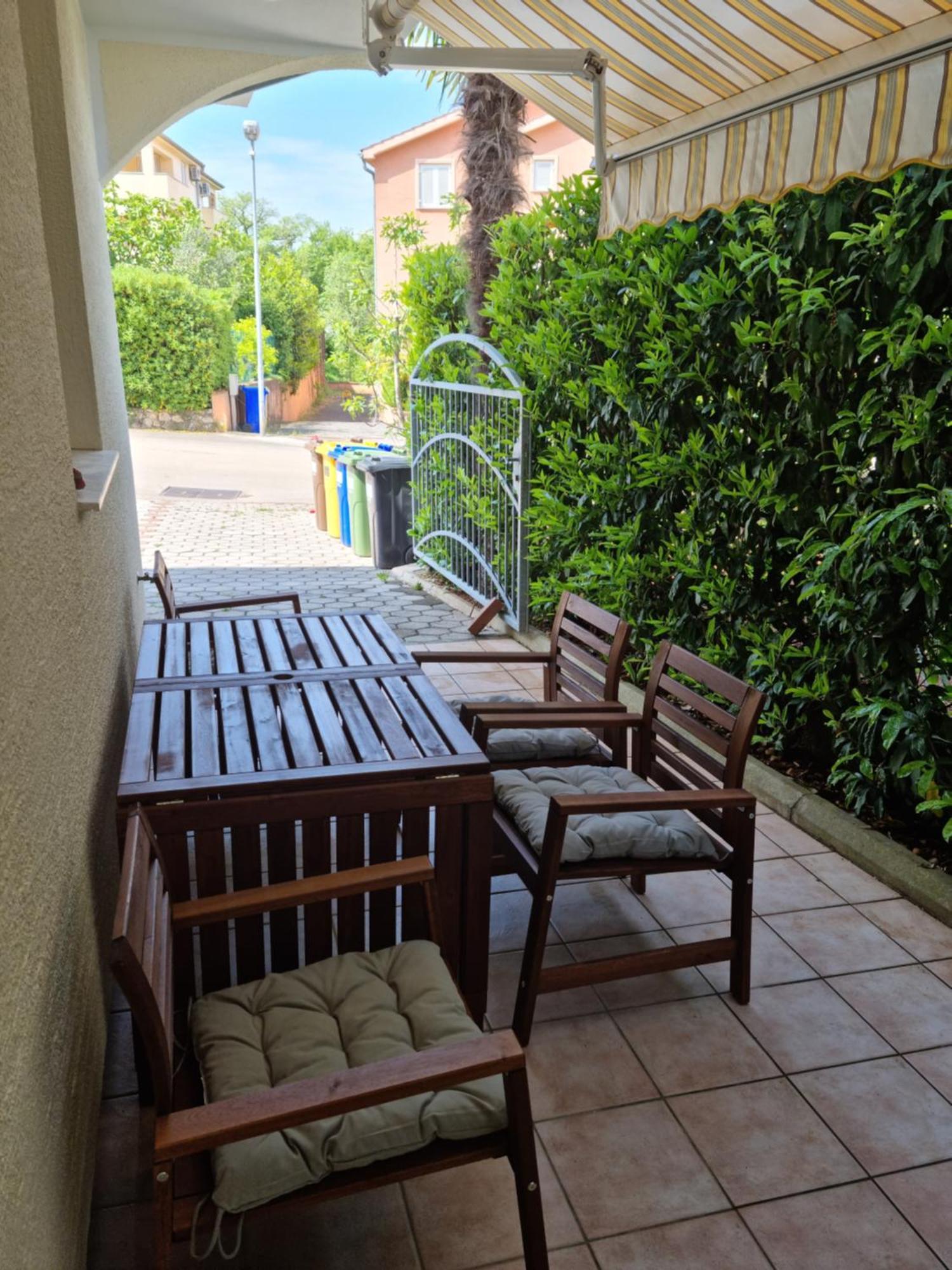 Apartments Zoretic Малинска Номер фото